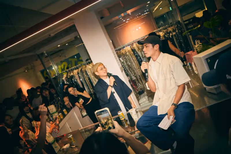 月老駐駕洗衣店開趴！神曲原唱邱振哲等6年曝喜訊　求姻緣自認實戰派