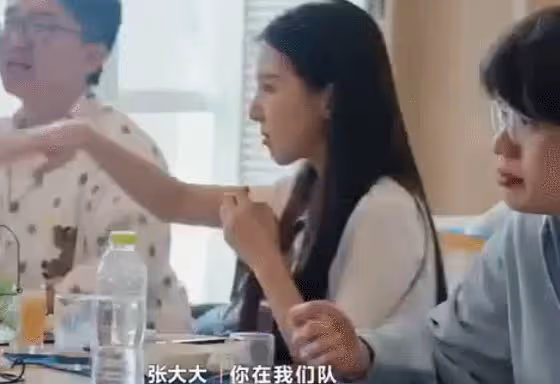 王鶴潤再談李雪琴被孤立一事!直播道歉稱自己沒有惡意
