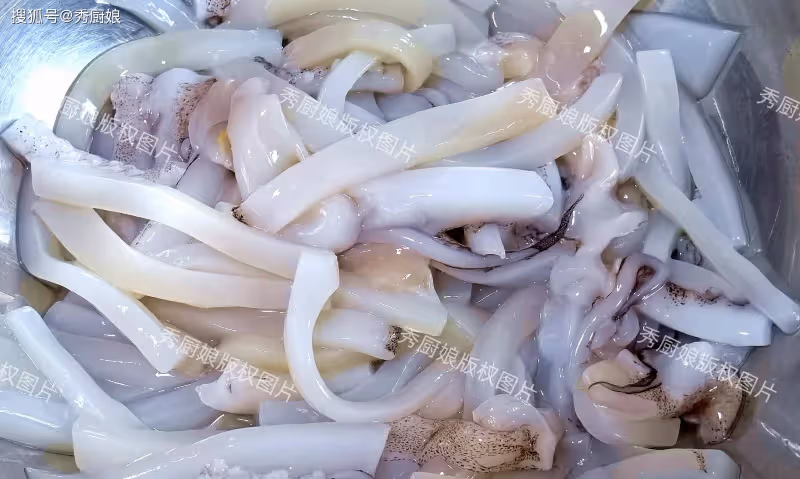 入伏，別只知道吃雞鴨魚，它是肉中珍品，貴是貴了點，營養又美味