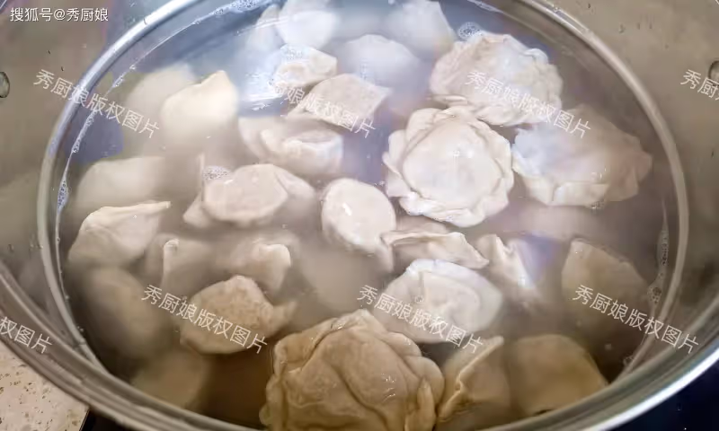 8月這菜抓緊吃,鈣是黃豆的2倍,雞肉的7倍,中老年常吃腿腳有勁