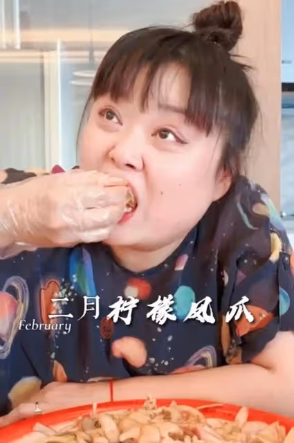 恭喜!TVB前知名女星減重上百斤後人氣急升,首演綜藝卻因皮膚松垮被指嚇人