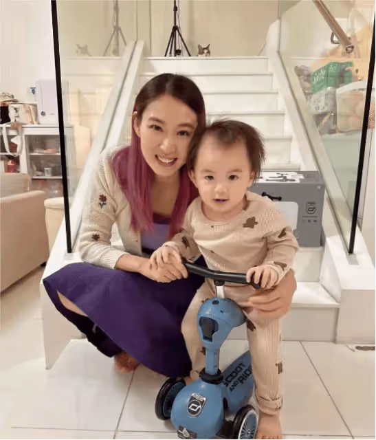 震驚!香港42歲女星前夫不同意離婚求復合,女方接受採訪多次落淚,細數前夫多宗罪