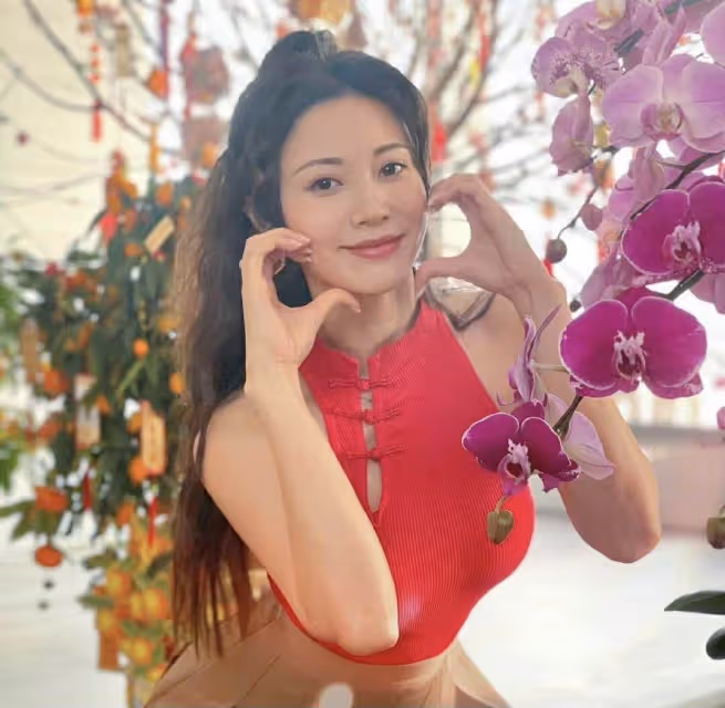 TVB一線女星否認整容,正處於感情空窗期,不介意發展姐弟戀