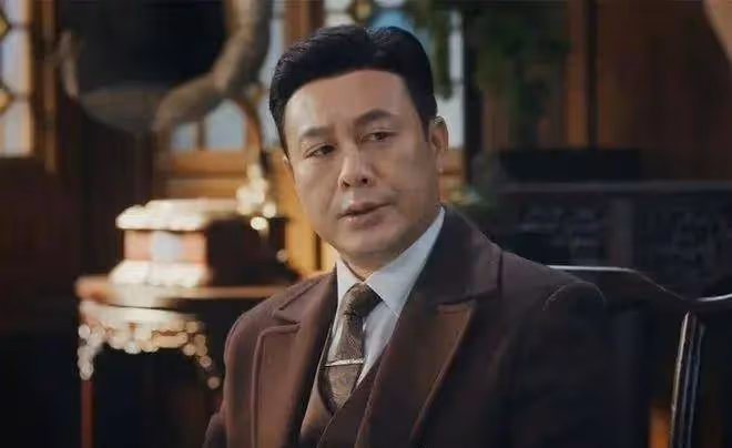 《孤舟》：直到區昕萍被出賣，周知非才發現，紀玉卿隱藏的有多深