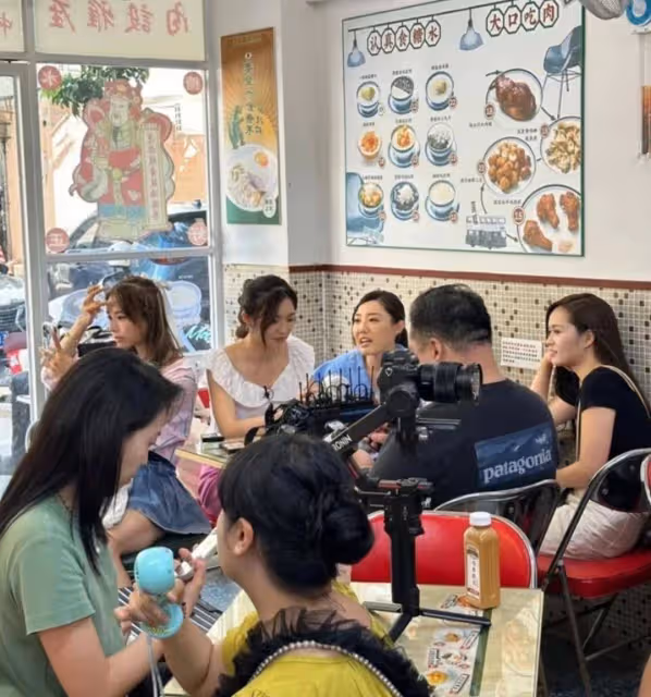 吸睛!TVB小花廖慧儀穿比基尼大秀豐滿上圍,被指掌握了流量密碼