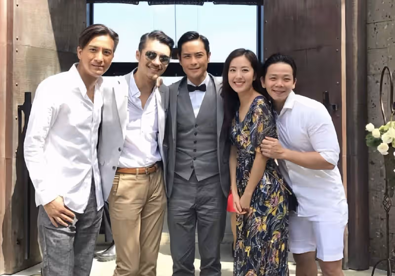 結婚六周年!香港男星鄭嘉穎被曝二次求婚,妻子再穿婚紗顏值高