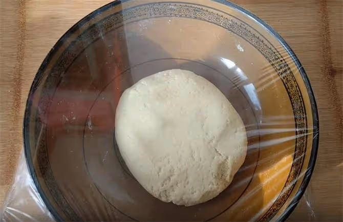 玉米面新吃法,不蒸不油炸,一面暄軟,一面酥脆,簡單快速又好吃