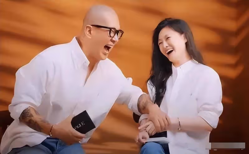 震驚我！汪小菲逆襲登上韓國熱搜頭條，成為「全韓國女性的夢想」