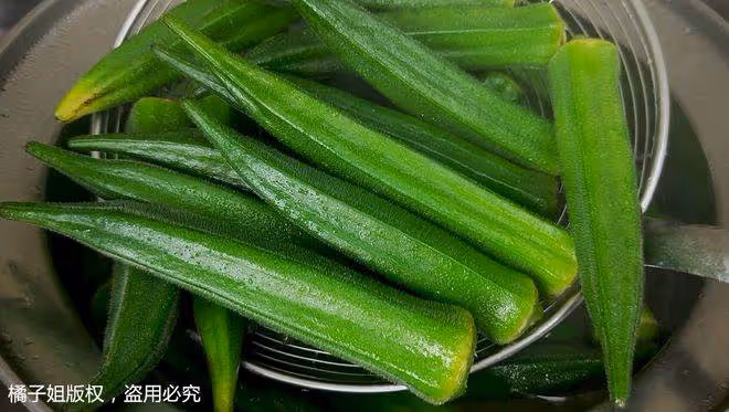 自從學會秋葵這做法,老公天天往家買秋葵,5分鐘上桌,營養美味!