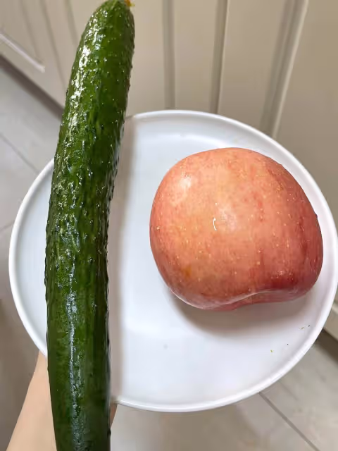 果然是腦洞大開! 蘋果+黃瓜試試這樣吃,清甜脆爽,打開了味蕾「新世界」