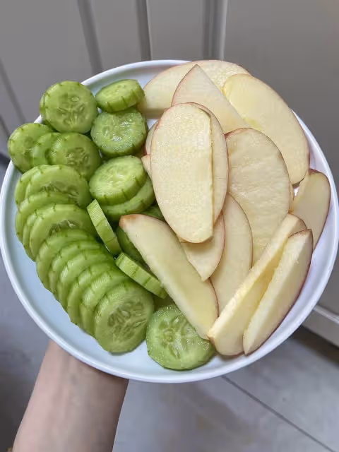 果然是腦洞大開! 蘋果+黃瓜試試這樣吃,清甜脆爽,打開了味蕾「新世界」