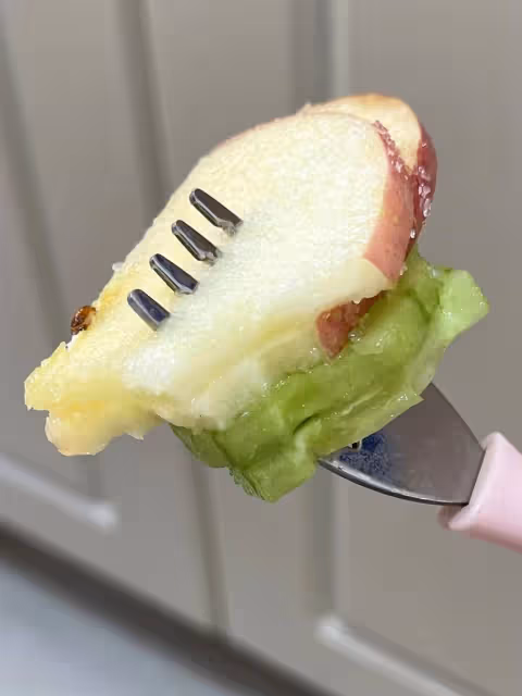果然是腦洞大開! 蘋果+黃瓜試試這樣吃,清甜脆爽,打開了味蕾「新世界」