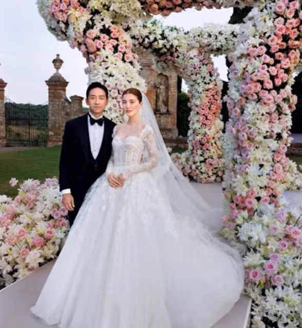 無影!吳千語內地好姐妹被指無出席婚禮,疑曾曝料隱私而二人結怨