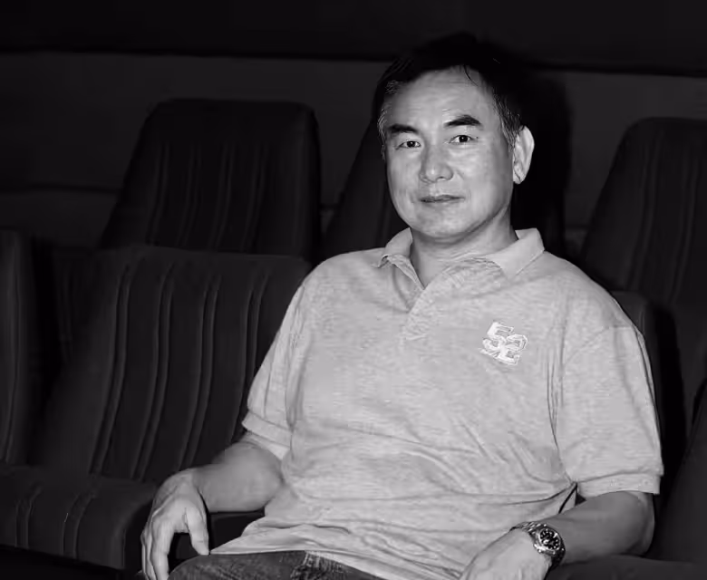 香港知名男星元奎死因曝光,不幸染新冠病逝,移民國外生活多年