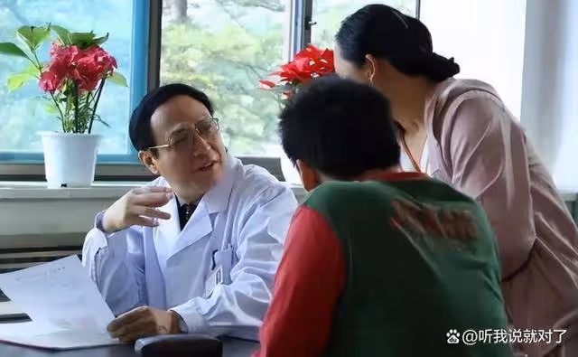連花清瘟創始人吳以嶺,靠蟲子干出百億身家,卻為何多年不變診費