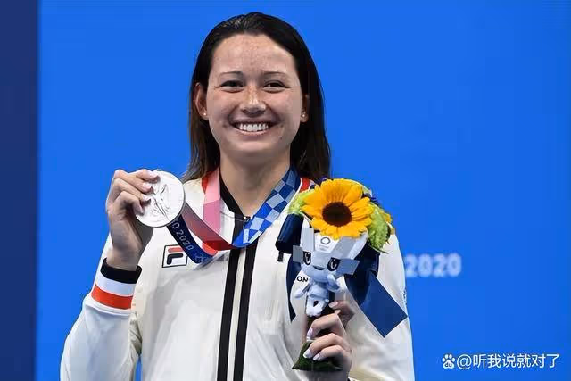 多名香港運動員領獎不唱國歌,不習慣還是不愛國?