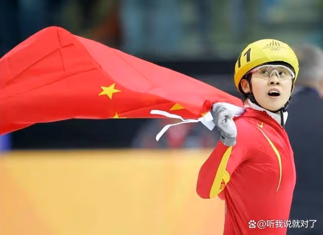多名香港運動員領獎不唱國歌,不習慣還是不愛國?