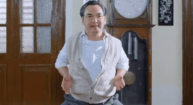 一路走好!香港著名導演驚爆兩年前已病逝!成龍發文悼念!