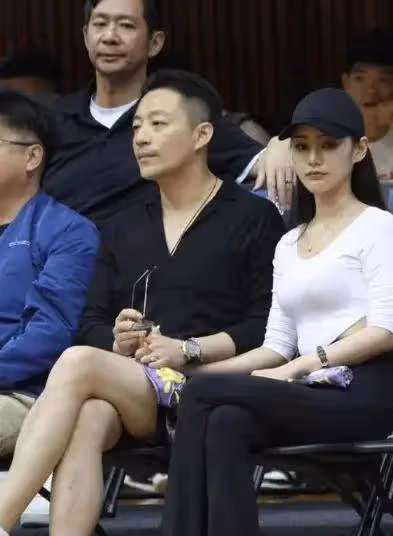 馬筱梅兩個月揮霍300萬？張蘭犀利吐槽不節制，一碗酸辣粉才賺兩塊錢