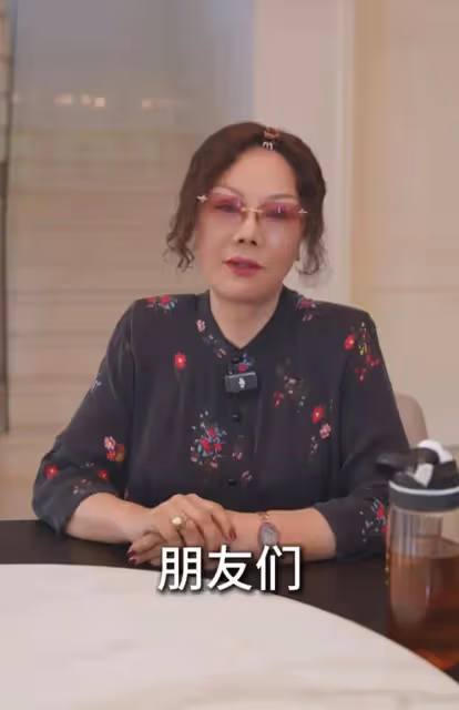 楊議老婆孟真正面回應,疑似接受現實,承認自己婚姻失敗令人心疼