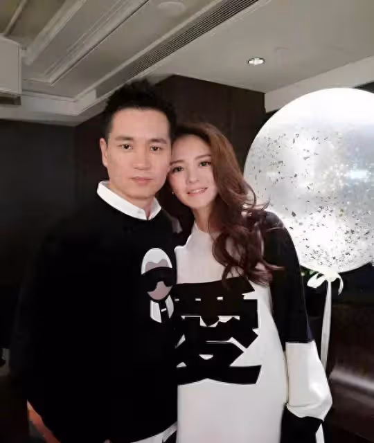 安以軒被曝未探視陳榮煉,頻現遊憩場所:是絕情還是無奈?