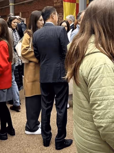 李嘉欣送兒子赴英國讀威靈頓公學!做「十優」麥明詩師弟!