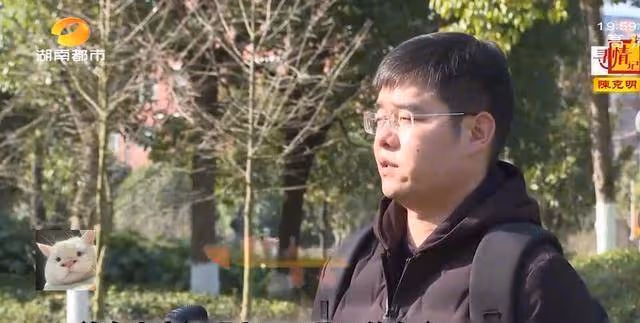 21年因護士一句話,男子丟下剖腹產妻子,在兒子滿月前與妻子離婚