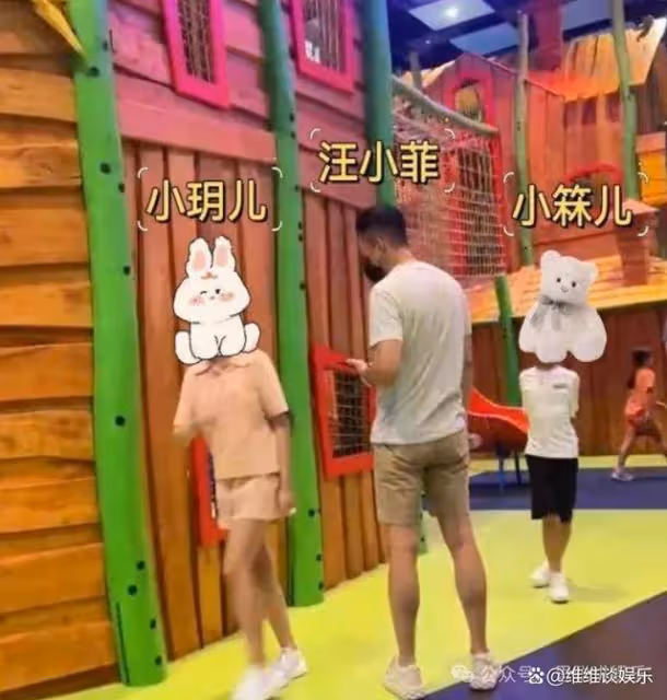 汪小菲與馬筱梅媽媽同游澳門,新岳母長相年輕穿搭洋氣,給孩子拍