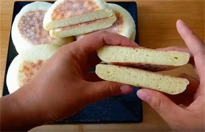 一碗面,不用烤箱,香甜鬆軟,不用一滴油,做出美食比麵包還好吃