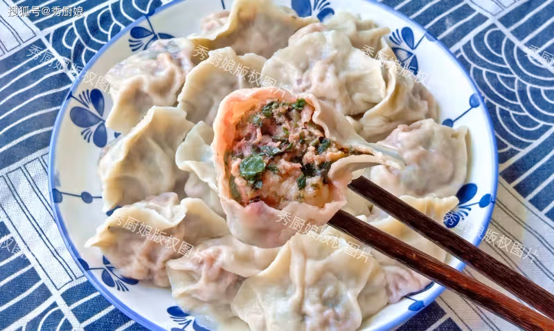 黃瓜、苦瓜靠邊站,8月這菜使勁吃!補血補鈣,養肝祛濕又通便!