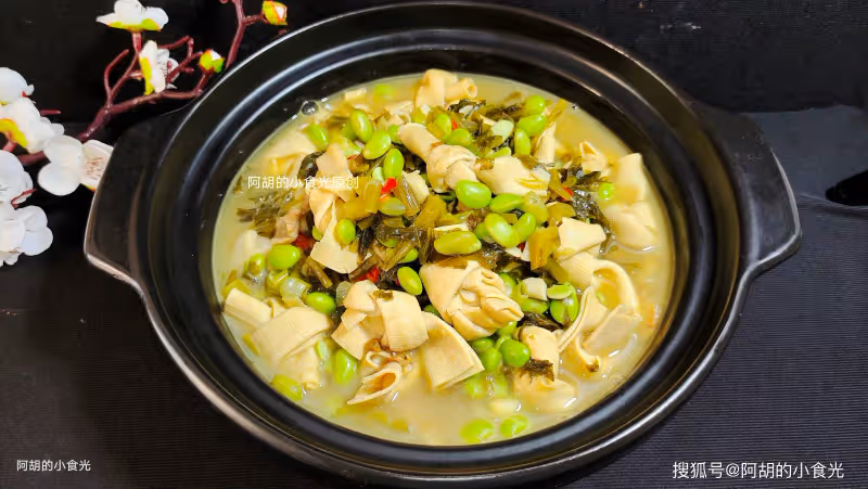 鮮毛豆和它絕配,一碗都是高蛋白!天熱沒食慾來一鍋,好吃的沒話說、超解饞