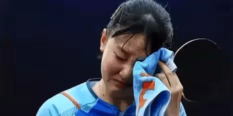 張本美和父親怒斥王曼昱不配當球星，用違規手段贏球，網友的回擊讓其無話可說