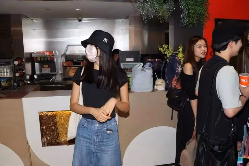 否認遭母親棒打鴛鴦!知名星二代公開代TVB前小花澄清,指雙方未見面