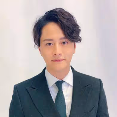 愛情事業雙失意？TVB前小生離巢後再傳分手，曾原諒女友出軌人夫