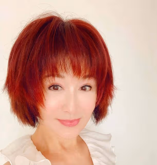 突傳噩耗!香港女星發文透露百歲母親離世,離婚多年保養似少女