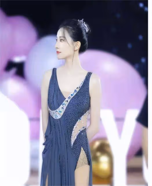 體操女神張豆豆瑜伽驚艷照,膚白貌美身姿妙,看完感覺戀愛了