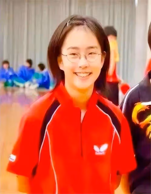 點贊廣州警方!辱罵陳夢的大媽遭刑拘,連自家孩子都覺丟人