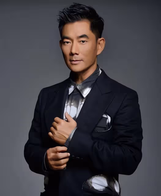 任賢齊尋海邊救人英雄：演唱會變「尋人啟事」，這波操作太暖了！