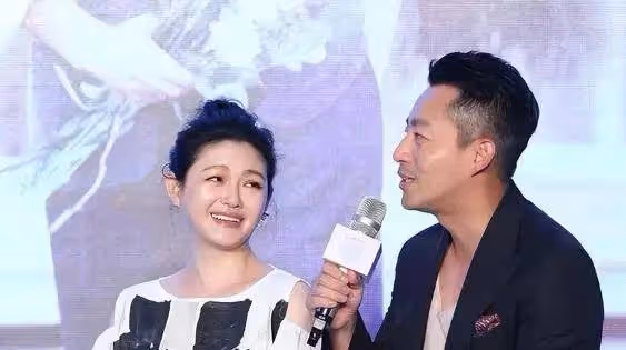 老天奶開眼了,汪小菲已連勝四場,大S敗訴後或將面臨無家可歸的窘境