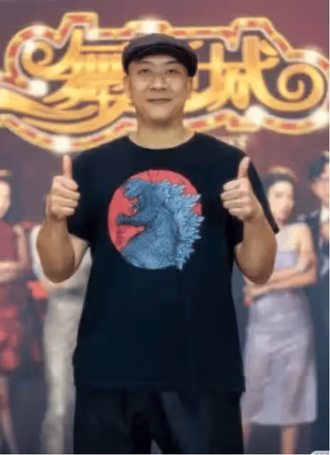 TVB前男星被偶遇,曾做輔警、當保鏢護送韓星崔始源,創立武術體系南螳螂