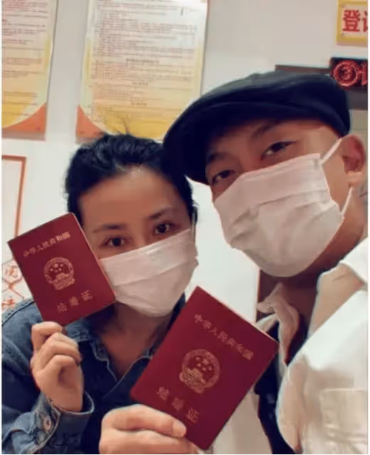 TVB前男星被偶遇,曾做輔警、當保鏢護送韓星崔始源,創立武術體系南螳螂