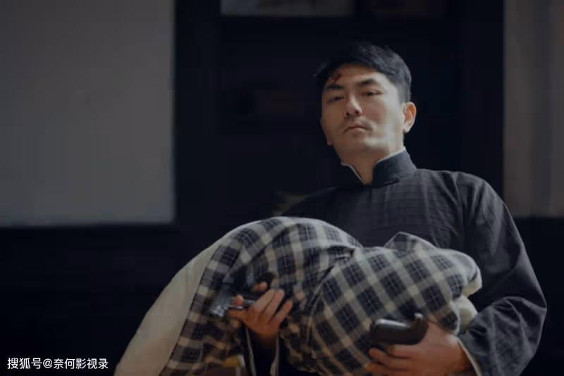 《孤舟》沒想到,一集下線3個重量級大人物,周知非的美夢徹底碎了