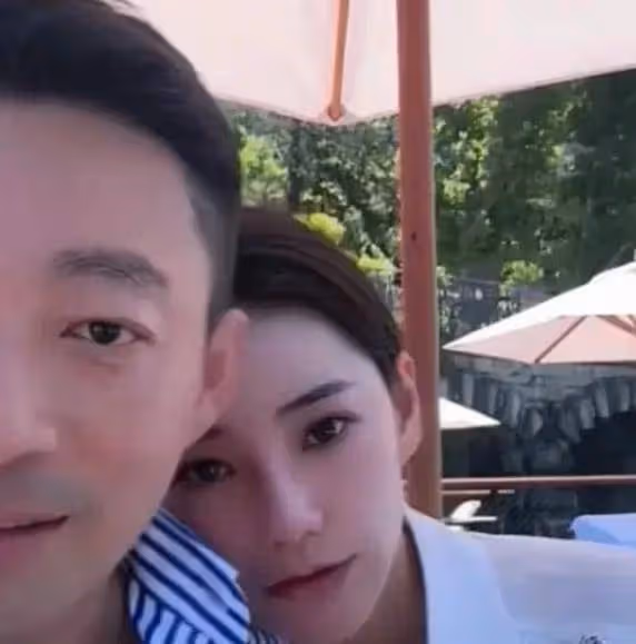 大S急眼了,把在韓綜瘦得窩囊氣都撒在汪小菲身上,灣灣和北京發起兩場訴訟