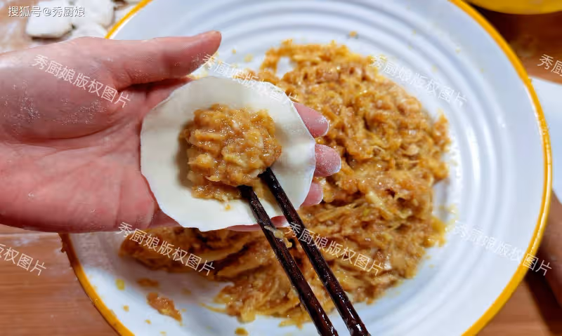 8月，黃瓜苦瓜靠邊站，這菜抓緊吃！一潤肺、二護眼、三健脾胃~