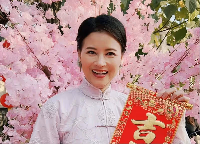 恭喜!TVB老戲骨突然宣布當外婆,女兒秘密結婚後生女