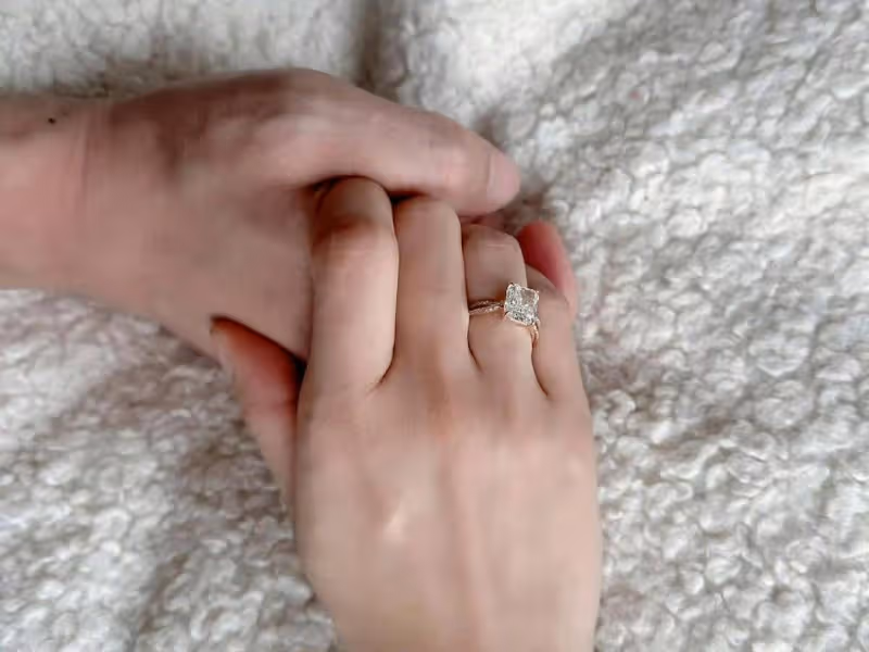 恭喜！香港知名女星衛詩雅曝婚禮日期，曾一度遭前男友劈腿