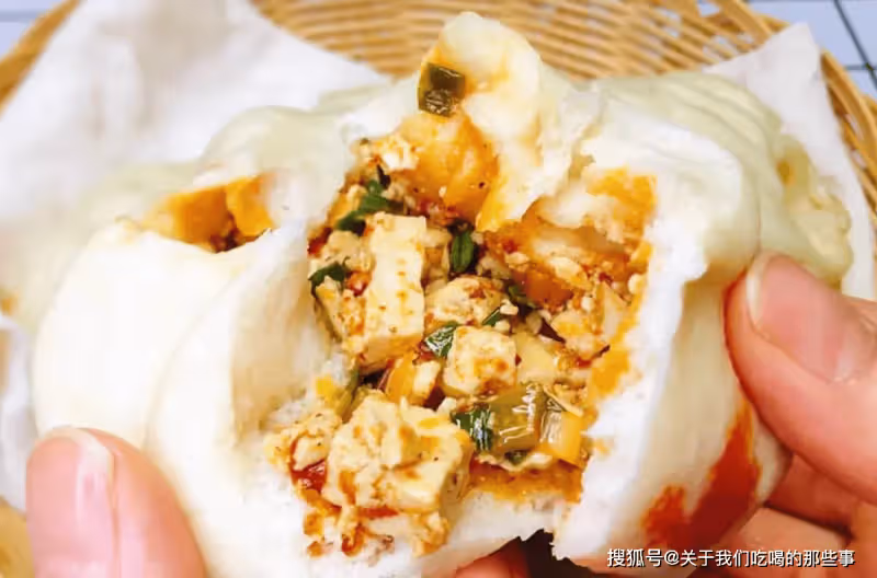 做豆腐餡包子，豆腐千萬不要直接包，也不要炒，教您正確的做法