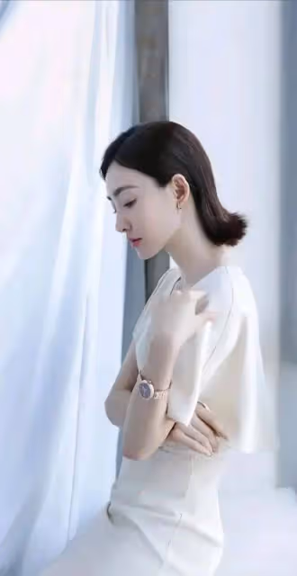 王麗坤:不靠濃妝艷抹的素顏女神,演技與氣質齊飛,低調實力派如何征服觀眾