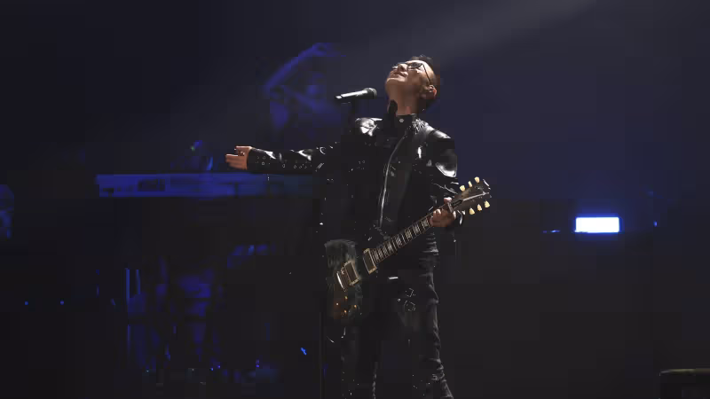 汪峰「燦爛的你」巡演北京開唱,一開口就嗨翻全場!