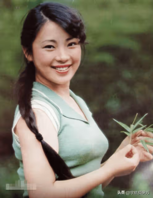 看到61歲的李連杰我才明白,他為何被人唾棄,原來梁家輝沒說錯